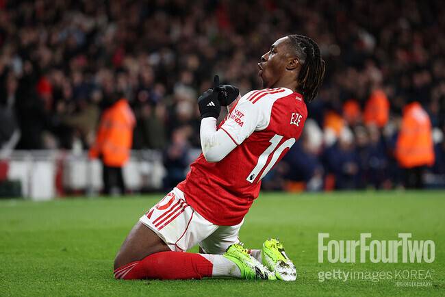 [pl.review] ‘에제 해트트릭’ 아스널, 토트넘과 북런던 더비서 4-1 대승...9G 무패+단독 선두