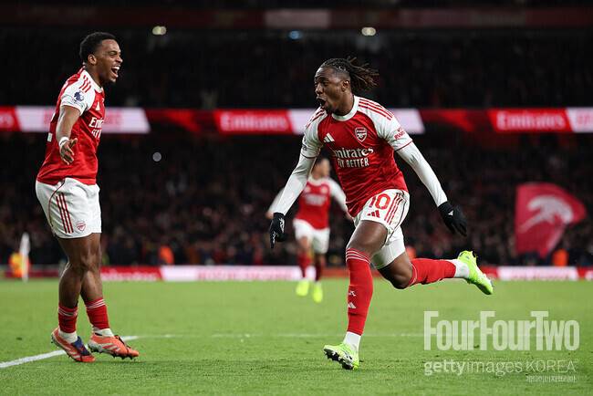 [pl.review] ‘에제 해트트릭’ 아스널, 토트넘과 북런던 더비서 4-1 대승...9G 무패+단독 선두