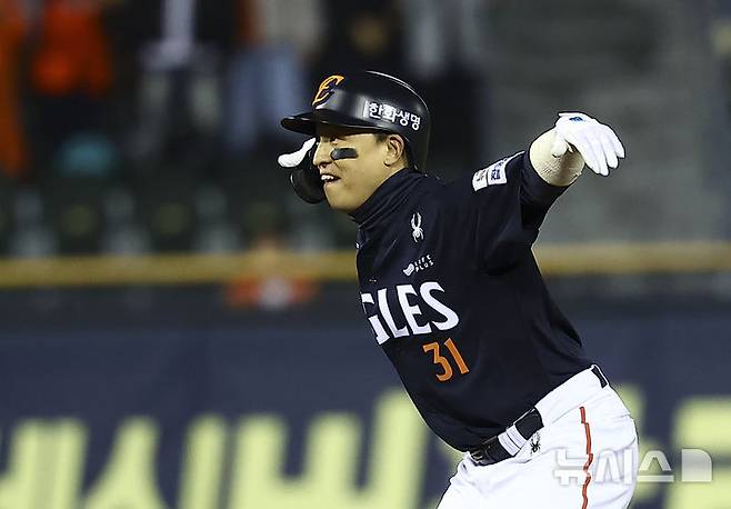 강백호 합류로 DH 포지션 중복…한화 손아섭의 최종 거취는