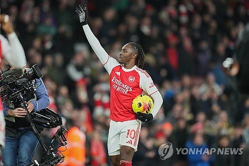 '골골골골골골골골' 손흥민 없으니 오합지졸 '와장창'…토트넘, 하이재킹 당한 NO.10에 해트트릭 '대치욕'→'북런던 더비' 아스널 원정 1-4 참패