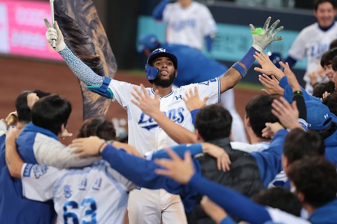 'MVP급 의리' 폰세·디아즈 한국 안 떠났다, 시상식까지 개근 완료 [KBO 시상식]