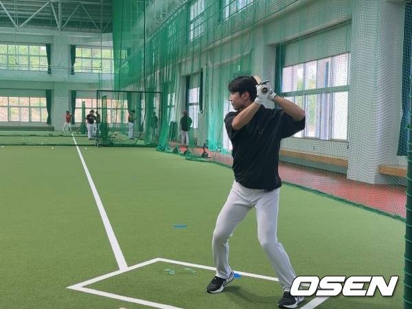 프로 첫 해 트레이드 충격→80억 유격수 후계자로 우뚝, 고칠게 없는 수비 관건은 타격