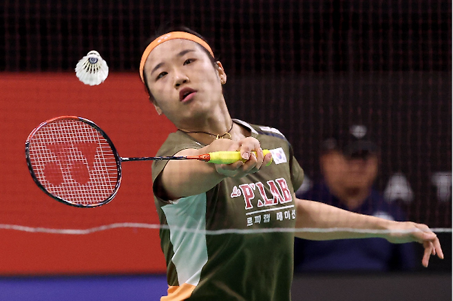 이재명 대통령 “배드민턴 황제 안세영 선수의 시즌 10승을 축하합니다”