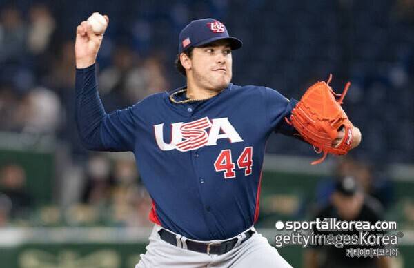 '한국이 낳은 괴물 투수' 멕시코 유니폼 입나? 韓 사이영상 수상자, WBC 출전 가시화