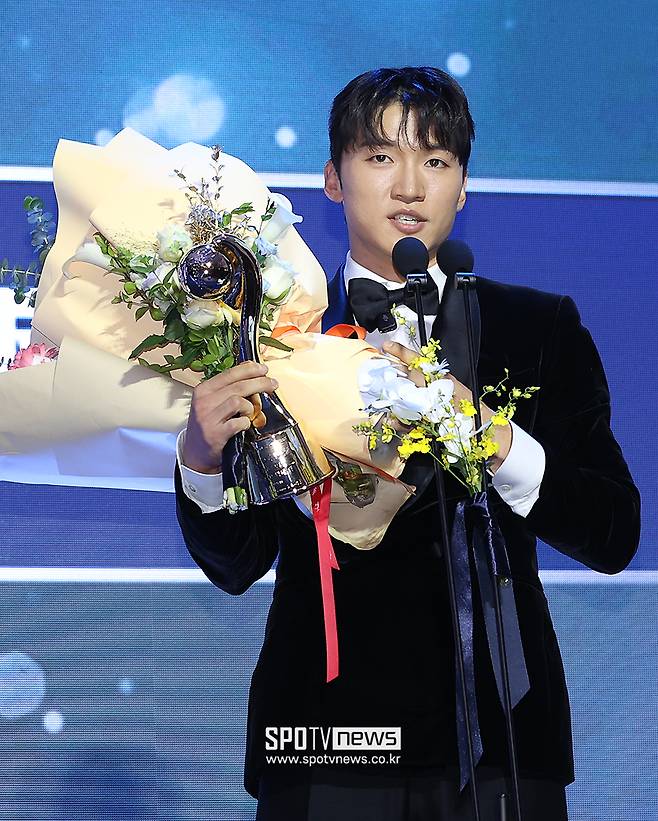 박해민 FA 재계약에 신민재 문보경 섭섭했다? 그리고 머쓱한 홍창기…무슨 뒷얘기 오갔길래