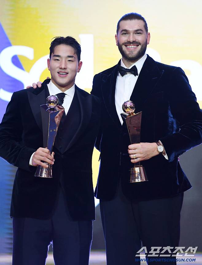 '100억 한화행 충격 후' 新 괴물 타자의 KBO 평정 선언…