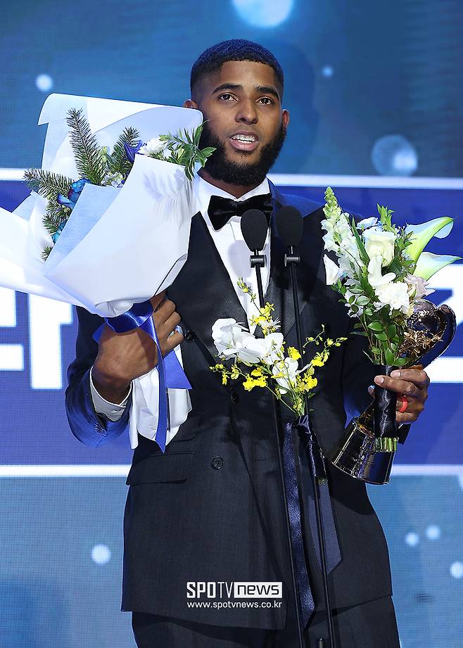 디아즈 씨, 삼성에 남을 건가요? 재계약 여부 묻자…