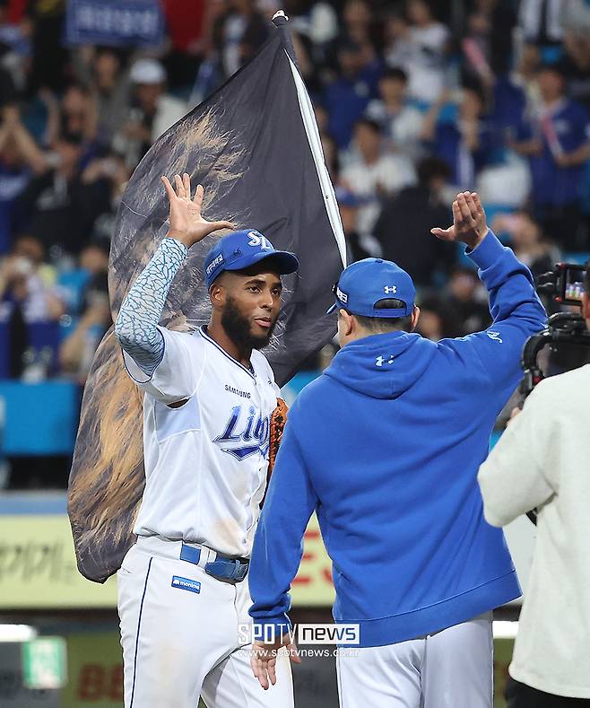 디아즈 씨, 삼성에 남을 건가요? 재계약 여부 묻자…