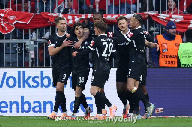 일본 공격수에 속수무책, 김민재 없는 바이에른 뮌헨 수비 약점 노출…콤파니 감독