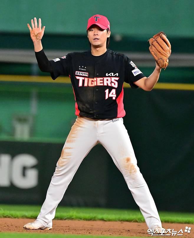 '80억 계약' KIA 주전 유격수 이적, 이 선수 어깨 무거워졌다…