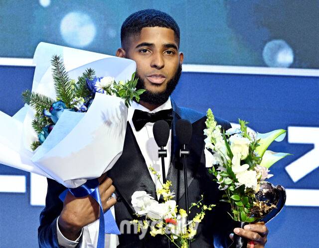 박진만 감독 직접 나섰다→2026시즌 삼성 주장은 누구?…