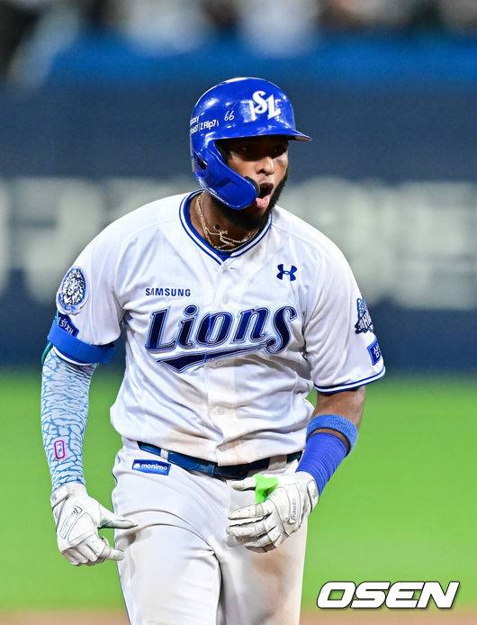 '1억→12억→24억' 연봉 인생역전인데...'50홈런 158타점' 괴력의 거포라서 저렴하게 느껴진다