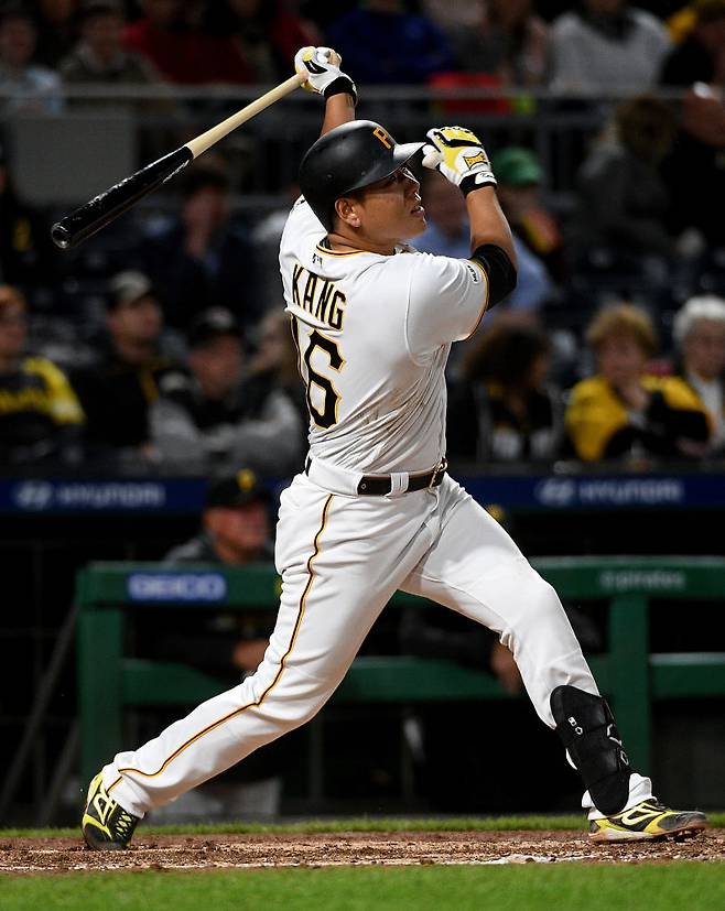 ‘킹캉’ 강정호, 오타니와 한솥밥 가능할까?···다저스 스카우트 보는 앞 MLB 쇼케이스 마무리