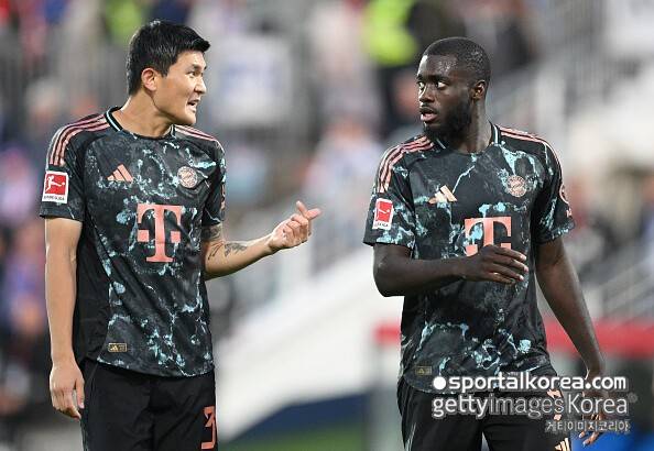 '韓 괴물 수비' 김민재, 바이에른 뮌헨서 전격 입지 변화 생기나...'주전 DF' 우파메카노, 재계약 협상 제자리걸음→PSG, 영입 경쟁 참여