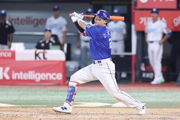 강민호 이탈 조짐? 4년 전에도 같은 말 나왔다…핵심은 '리그 최악' 백업 포수진 보강, '46억 안방마님'이 급한 불 끌까