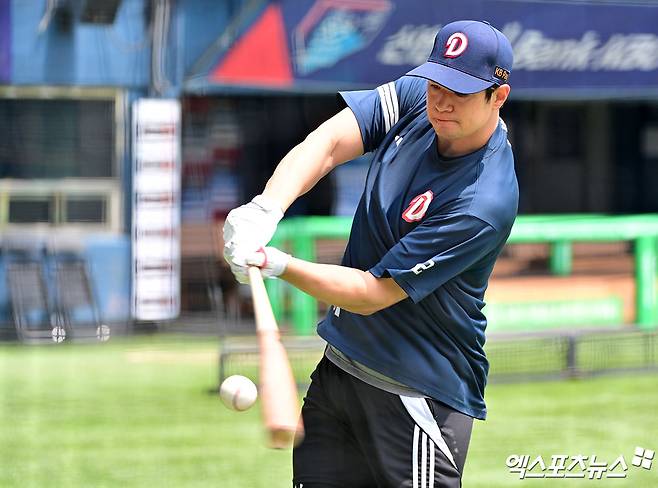 '충격 대반전' 두산, 김재환 보류선수명단 제외 왜?…