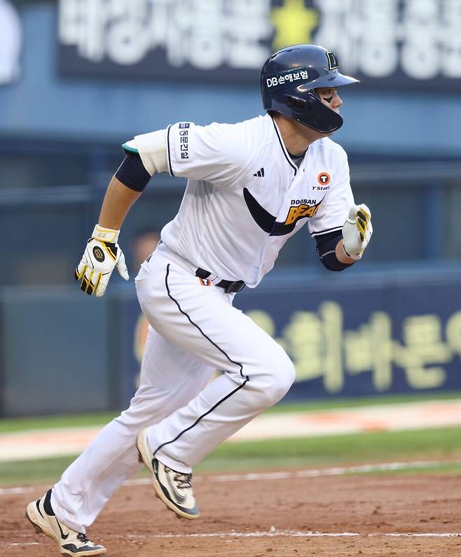 FA 신청 이래서 안 했구나? '276홈런' 김재환 '제도 허점' 노렸나…FA 대신 방출로 두산 떠난다