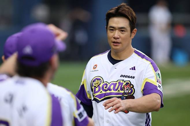 '충격' 김재환 진짜 배신인가, 두산 떠난 '미스터리 비밀' 풀렸다... 오히려 기회 왔다