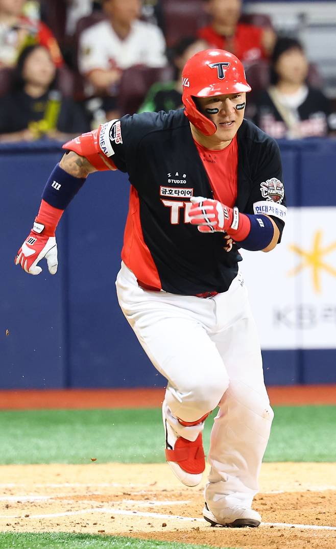 ‘무조건 잔류’는 없다던 42세 FA 최형우 행선지, 확실한건 KIA-삼성 2파전