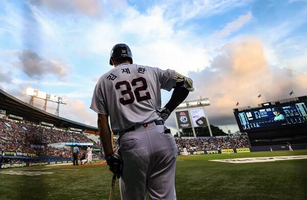 276홈런 잠실 거포 '자유의 몸' 됐는데 영남권 3팀은