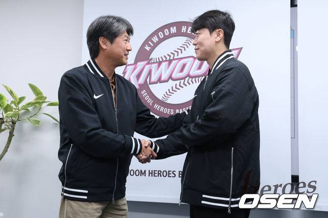 롯데 떠나며 펑펑 울었다, 2차 드래프트 이적한 박진형 “마지막 기회라고 생각해, 아직 포크볼 잘 떨어집니다”