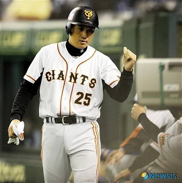 '자진 사임' 이승엽 前 두산 감독, 친정팀 향한다...NPB 요미우리 구단 '정식 타격코치' 합류