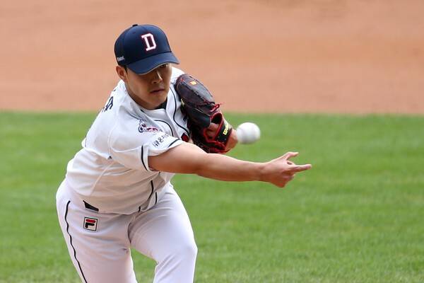 '148억' 쏟아부었는데 끝이 아니다, '언성 히어로' 재계약이 남았다…투수진 '만능키'에 두산은 얼마를 줄까