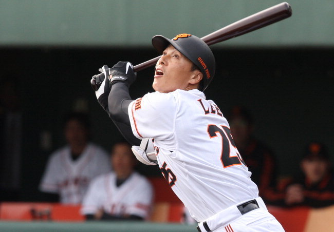 [오피셜] ‘국민타자’ 이승엽 전 두산 감독, 2026시즌 요미우리 1군 타격코치 선임, 16년 만에 巨人으로 귀환