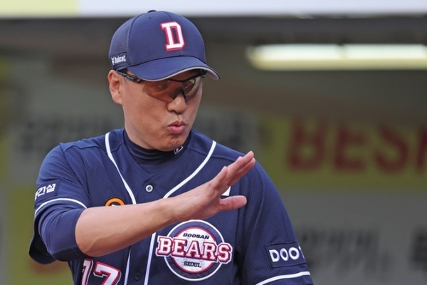 [오피셜] ‘국민타자’ 이승엽 전 두산 감독, 2026시즌 요미우리 1군 타격코치 선임, 16년 만에 巨人으로 귀환