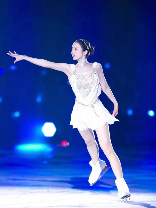 '일본 김연아' 세계新 세웠던 피겨스타, 은퇴 후에도 관심 폭발