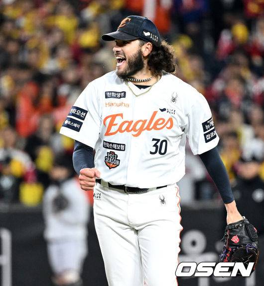 KBO 4관왕 MVP를 뭘로 보고! 현지 매체,