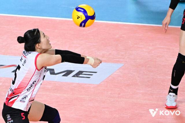 한 명은 아프고, 한 명은 은퇴했고…정관장에 이 선수 없었더라면, 고희진 고맙다