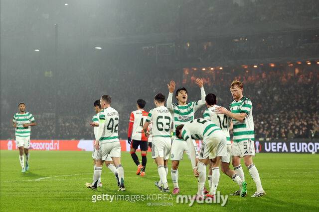 한국인 윙어 왜 선발 출전했나…현지 비난에 득점으로 반박 '셀틱에서 최고의 경기 펼쳤다'