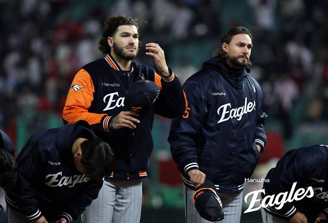 '노시환 슬픈 예감 적중?' 한화 와이스도 MLB 진출 전망 나왔다