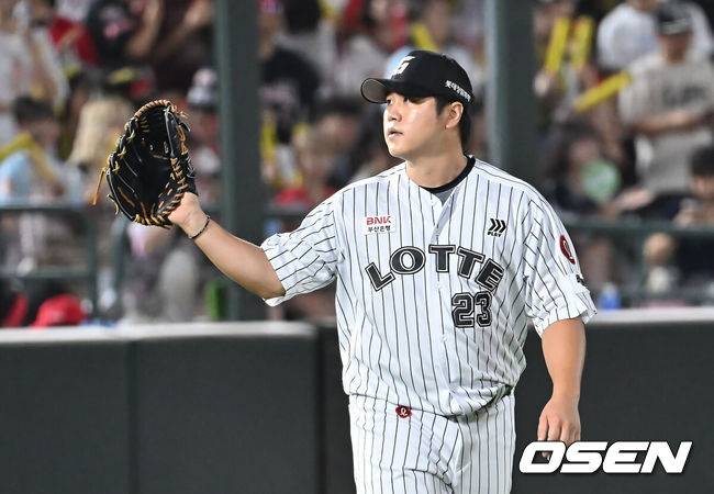 ‘이럴 수가’ 롯데 트레이드 대실패, 좌완 심재민 전격 방출…김도규-이주찬도 재계약 불발. 부산 떠난다 [공식발표]