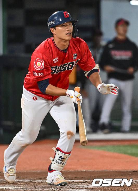 ‘이럴 수가’ 롯데 트레이드 대실패, 좌완 심재민 전격 방출…김도규-이주찬도 재계약 불발. 부산 떠난다 [공식발표]