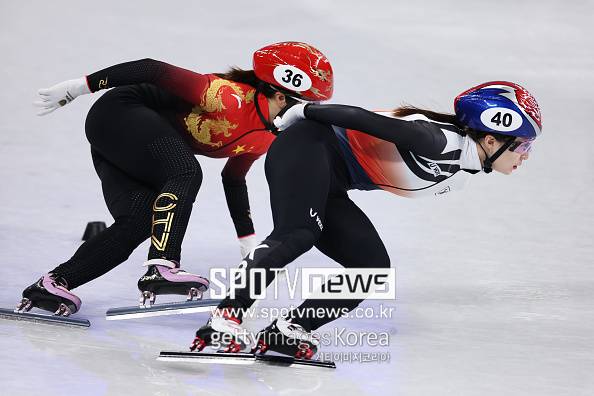 '세계 최강 한국인' 최민정, 최악 부진→패자부활전서 곧바로 '1위 질주'...1500m에서는 '명실상부'
