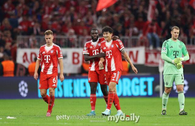 알까기 농락 당하고 치명적인 실점 빌미…'김민재 대신 벤치로 보내라' 바이에른 뮌헨 센터백 혹평