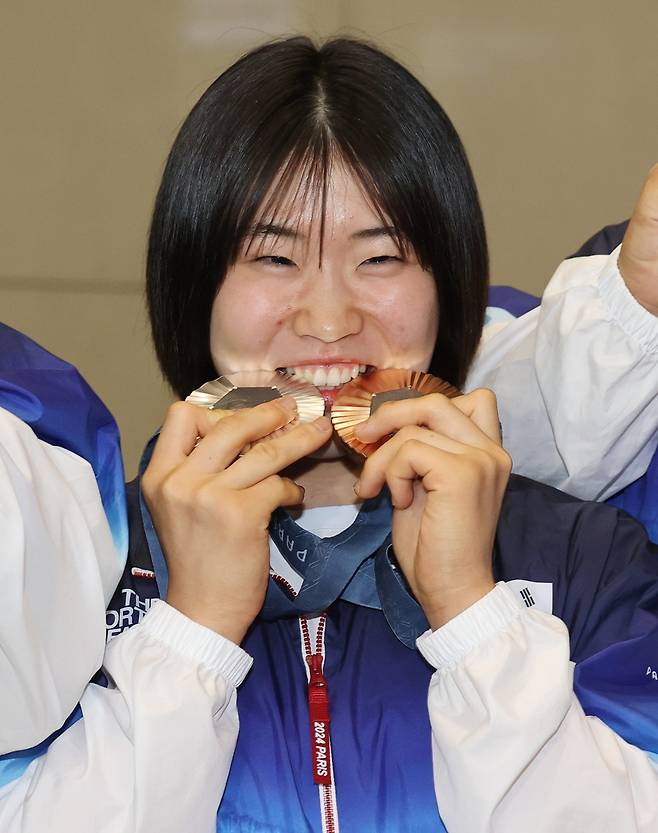 세계 최강 한국인 또 탄생…'독립운동가 후예' 허미미, 그랜드슬램 우승 쾌거 → 올림픽 은메달리스트 부활