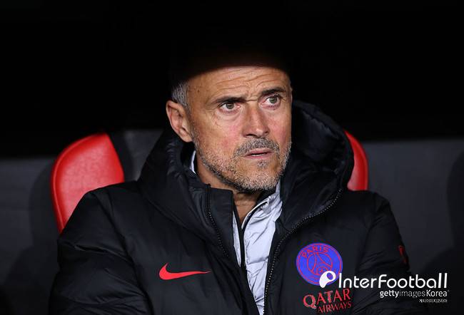 리버풀 대단하다...'12경기 3승' 슬롯 감독 경질→'UCL 우승' 엔리케 감독 선임 계획