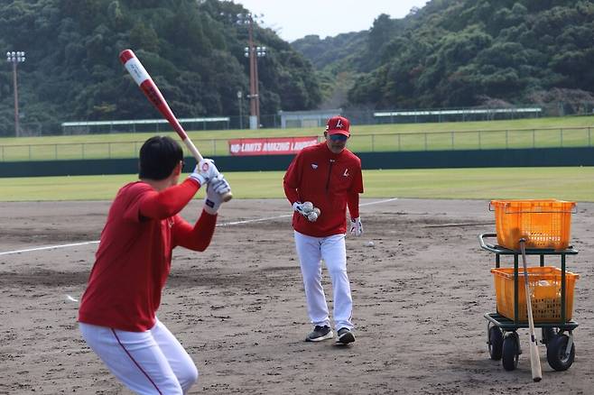 “1.5군 선수를 1군 선수로” 전력의 구멍을 메워라… SSG가 외친 '뎁스 강화' 그 가능성을 봤다