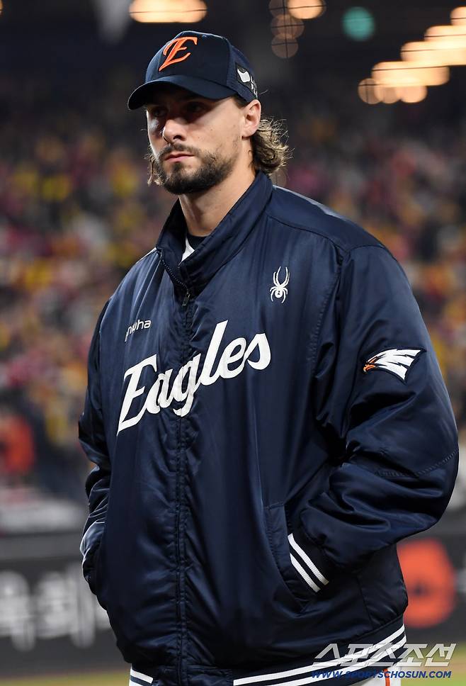 '작별 오피셜?' 한화에서 인생 역전! 은퇴까지 생각했는데, ML 금의환향이었나