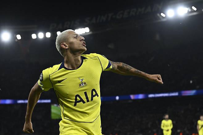 英 단독 보도, 너희들은 손흥민이 아니야, 토트넘 파격 결단→히샬리송+솔랑케 모두 방출 후보 등록