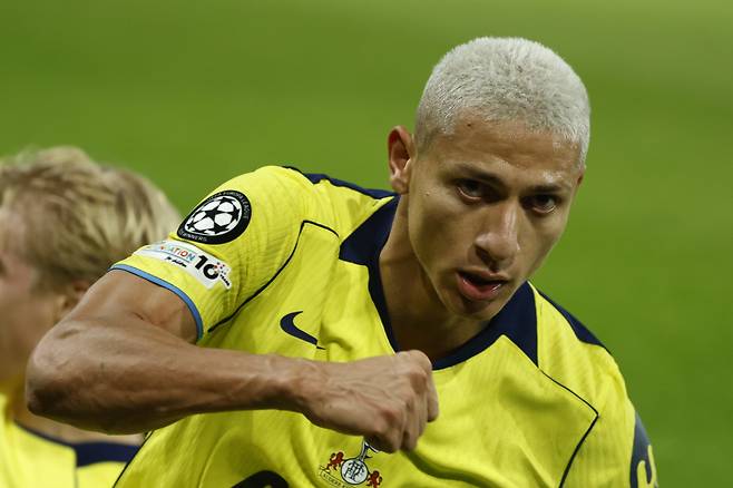 英 단독 보도, 너희들은 손흥민이 아니야, 토트넘 파격 결단→히샬리송+솔랑케 모두 방출 후보 등록