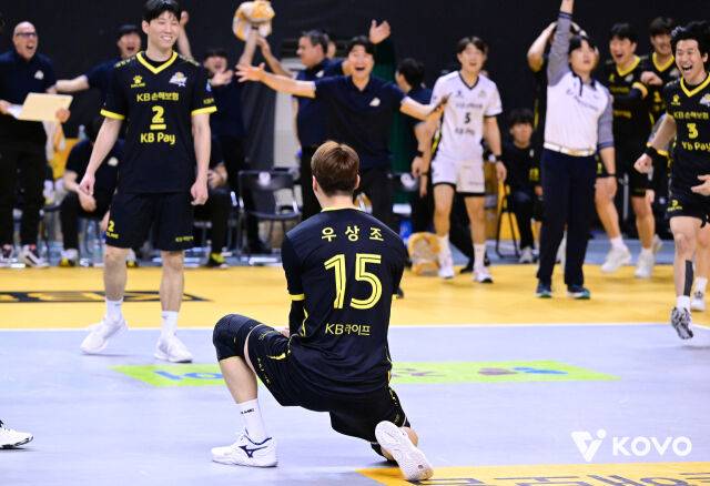 '미쳤다' 197cm 만년 백업 대반전, 2857일 만에 이 기록 작성했다…브라질 감독 찬사 보내다