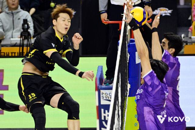 '미쳤다' 197cm 만년 백업 대반전, 2857일 만에 이 기록 작성했다…브라질 감독 찬사 보내다