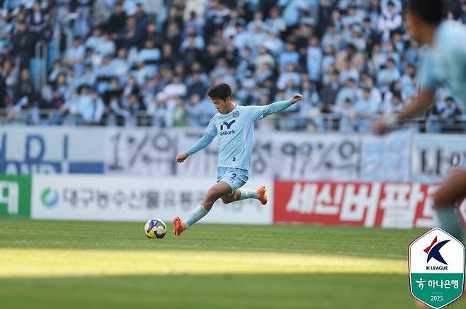 [현장 REVIEW] '전석 매진 오열' 대구 강등, 0-2 → 2-2 기적에도 10년 만에 2부로...안양과 2-2 무승부 최하위 확정