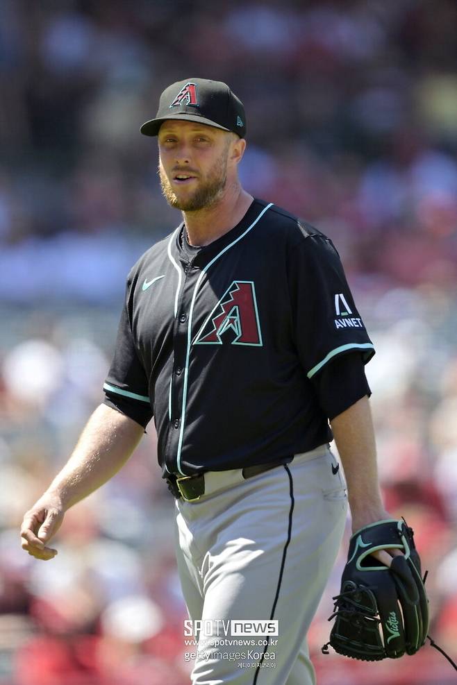 '마침내 650억 초대박 임박' KBO 왔던 무명투수 인생역전, 무려 슈어저-벌랜더를 눌렀다