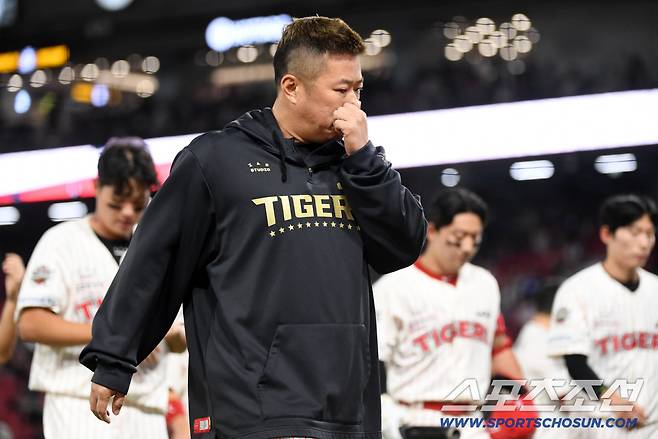 삼성은 '진짜' 왜 최형우를 영입할까? KIA의 오판과 등돌린 팬심[SC심층분석]