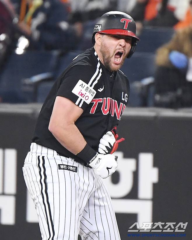 '70만→130만→170만→?' LG 효자 외인 타자, 로하스, 에레디아 넘고 역대 최고액 신기록 쓰나